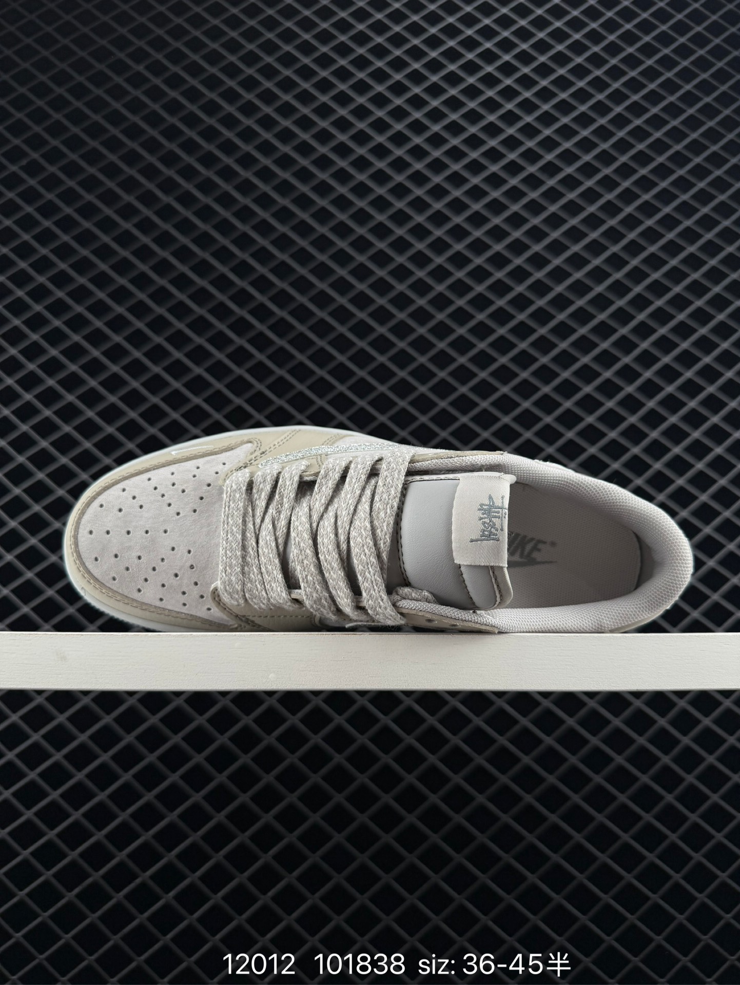 Travis Scott x Air Jordan 1 ” Reverse Mocha “